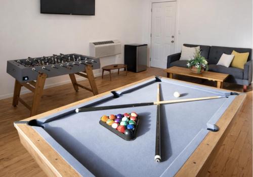 Spacious Home with Fire Pit & Game Room Near Yale in Hamden