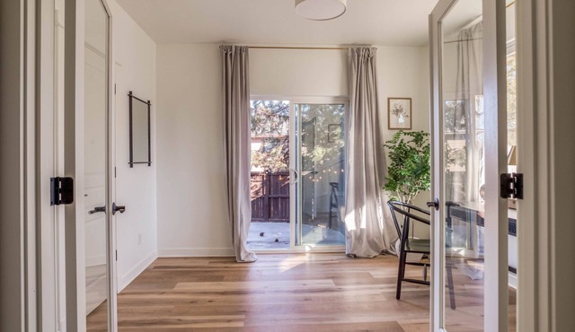 Spacious, Pet Friendly Mountain Home, Close to Deschutes River and the Slopes