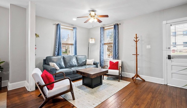 SquareHaus - At the heart of Kennett Sq - 3-bedroom townhome