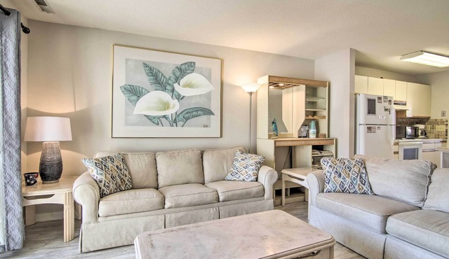 Steps to Shore: Gem w/Pool in Ocean City