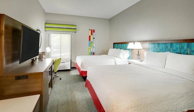 Stress-Free & Pet-Friendly Stay | Perfect for Family Exploring Beaufort