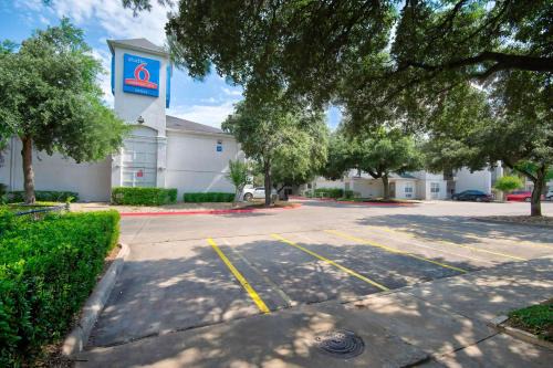 Studio 6 Extended Stay - Austin, TX - Midtown in Austin