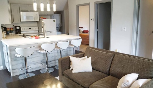 Stylish and cozy with view to the mountains!