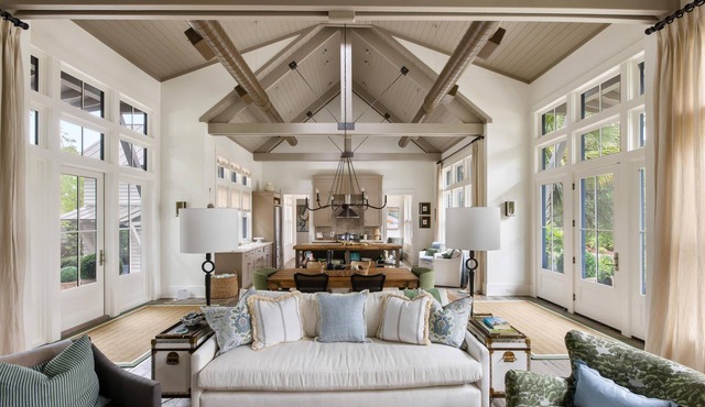 Stylish Cottage with Screen Porch & River Views