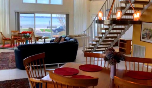 Swampscott Beachfront Vacation Home for Families