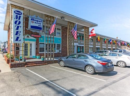 The Crest - Hampton Beach