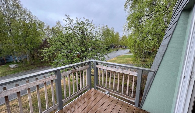 The Flat Top - home away from home 30 minutes from Alyeska