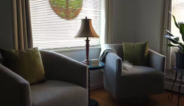The "OASIS" Guesthouse Escape