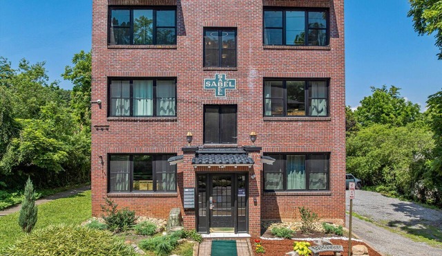 The Sabel Collection | Downtown Asheville retreat with 16 suites parking, Wi-Fi.