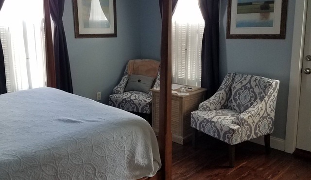 Tilton Inn