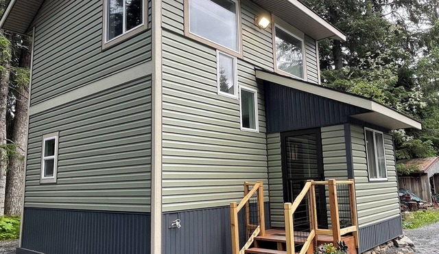 Tiny Retreat at Stoney Creek
