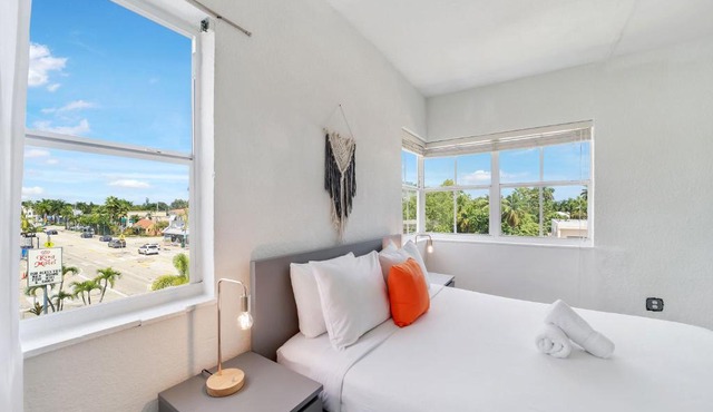 Treehouse Hotel in Miami