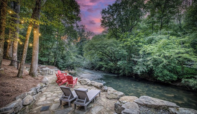 Ultimate Creek Retreat- private 250 ft waterfront - Hot Tub, Sauna, Game Room