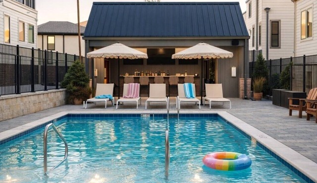 Unit 14 I Experience Noa Nashville | 5BR Luxury Retreat + Resort Pool