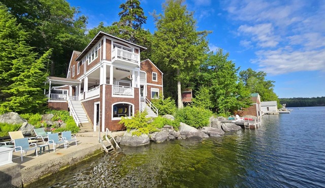 Valhalla on Sunapee | Stunning Lakefront Escape