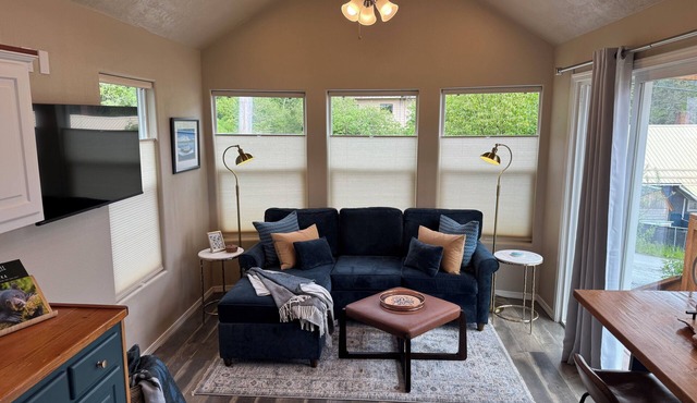 Walkable view location Walkable view location, cozy stay