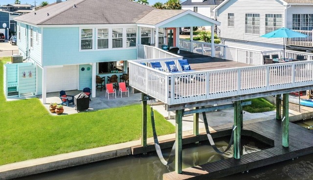 Waterfront Home w/Kayaks/Ping Pong, 3 bedrooms, 2 bathrooms, Bunkbeds for Kids