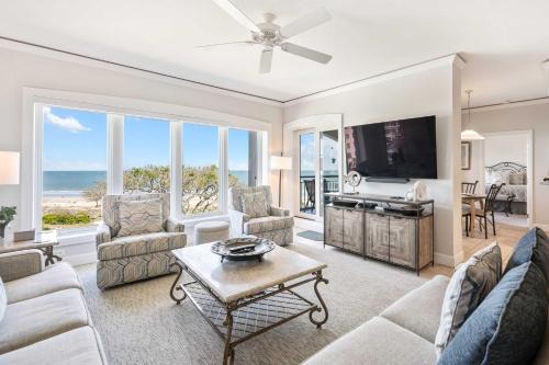 Windsor Court South 3508