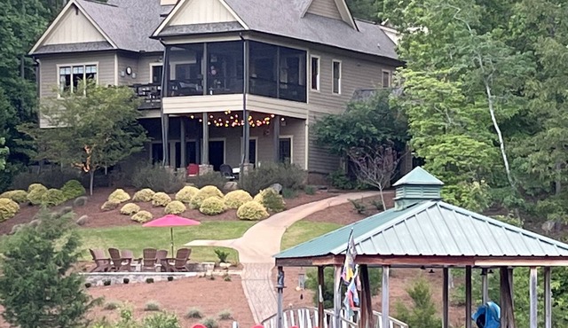 Wonderful Gathering Spot For Large Families and Friends, 20 Minutes to Clemson