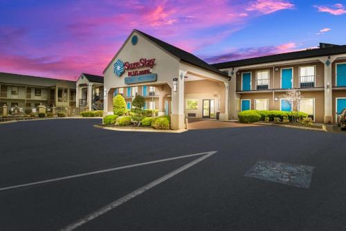 Surestay Hotel 