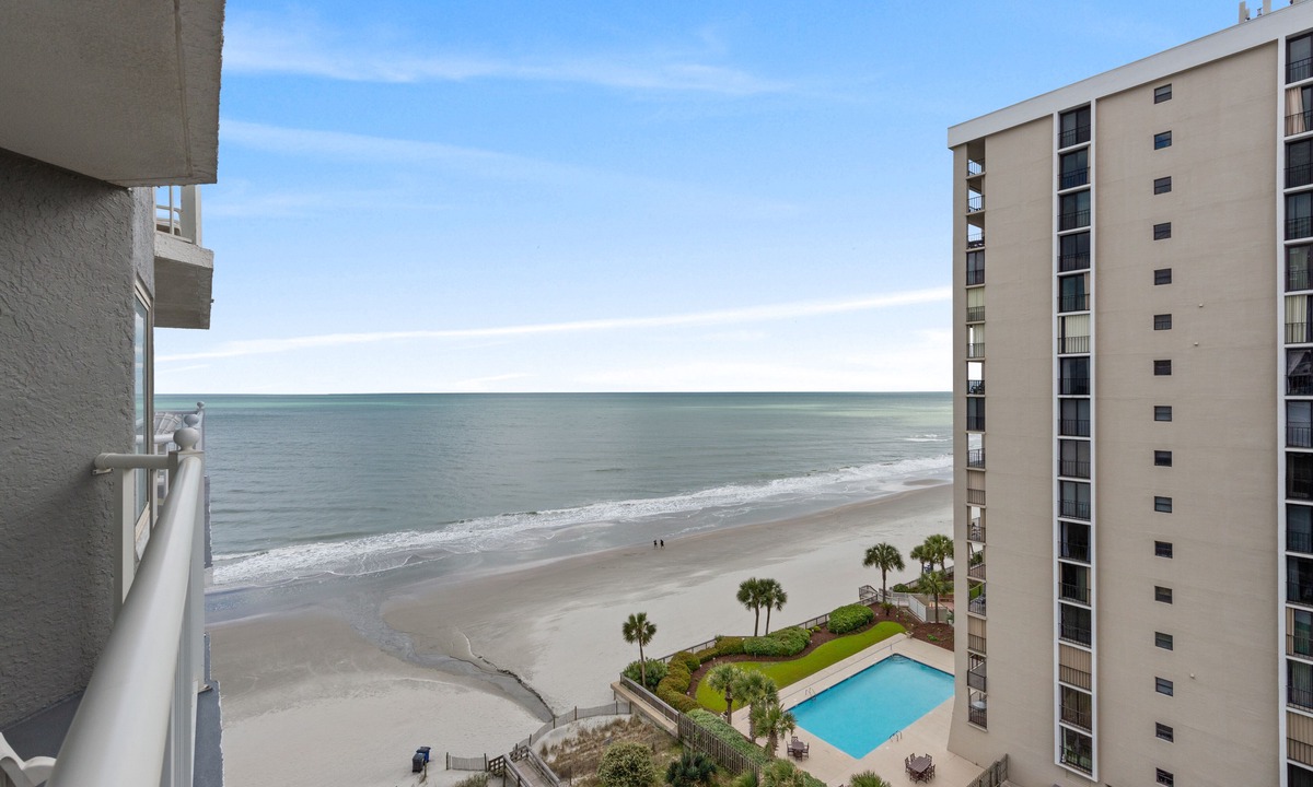 Arcadian Shores Condo | Ocean view condo in the fantastic Seawatch Resort + Free Attraction Tickets!