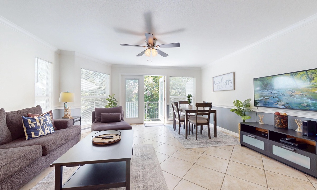 New Braunfels Condo | River City Resorts: WW L301 *Guadalupe River, Free Tubes with Rental*