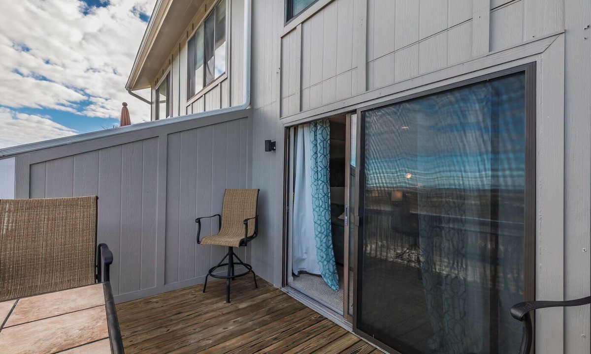 Beachwalk Condo | OCEANFRONT DECK! Villa with Awesome Views! Book Now!
