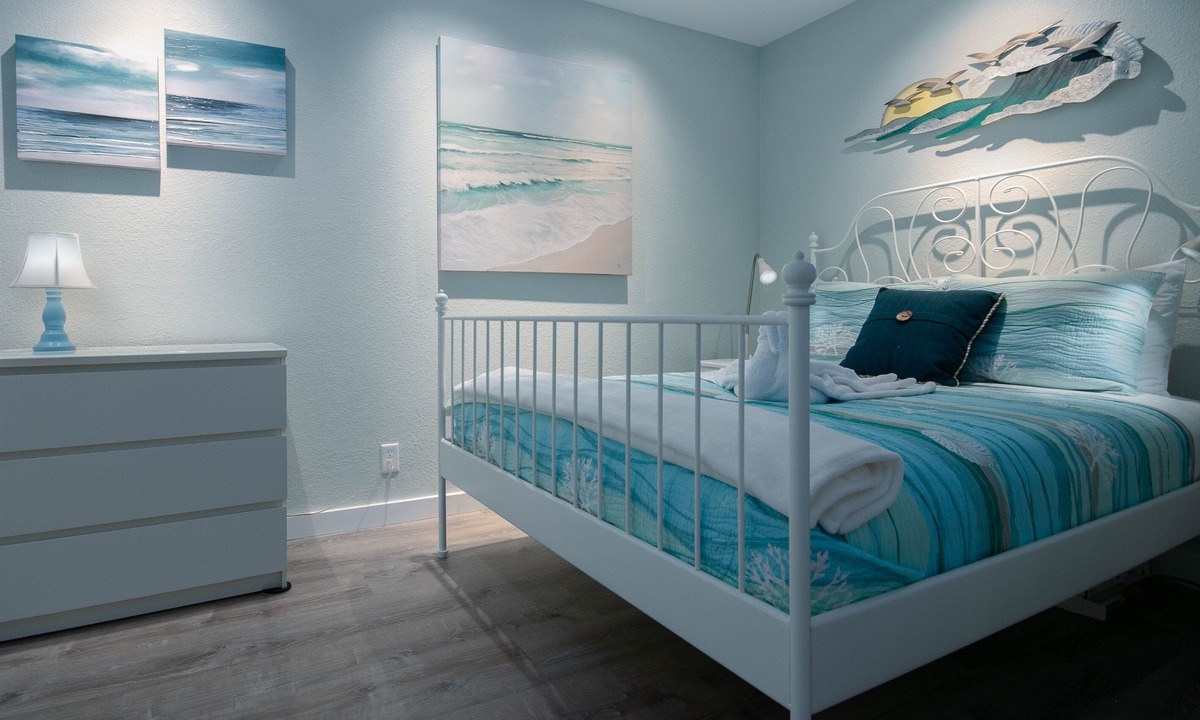 Galveston Condo | NEW Heated Pool & HOT Tub! Top-Floor-Ocean View!