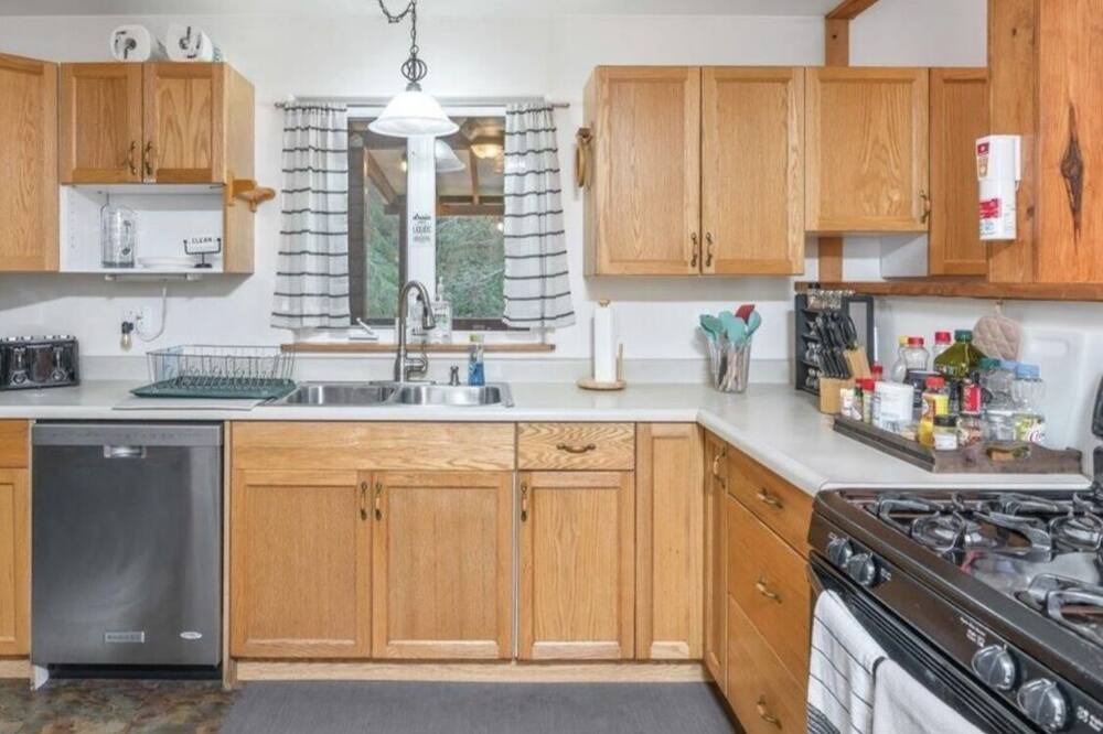 Photo of Kitchen in Bear Creek