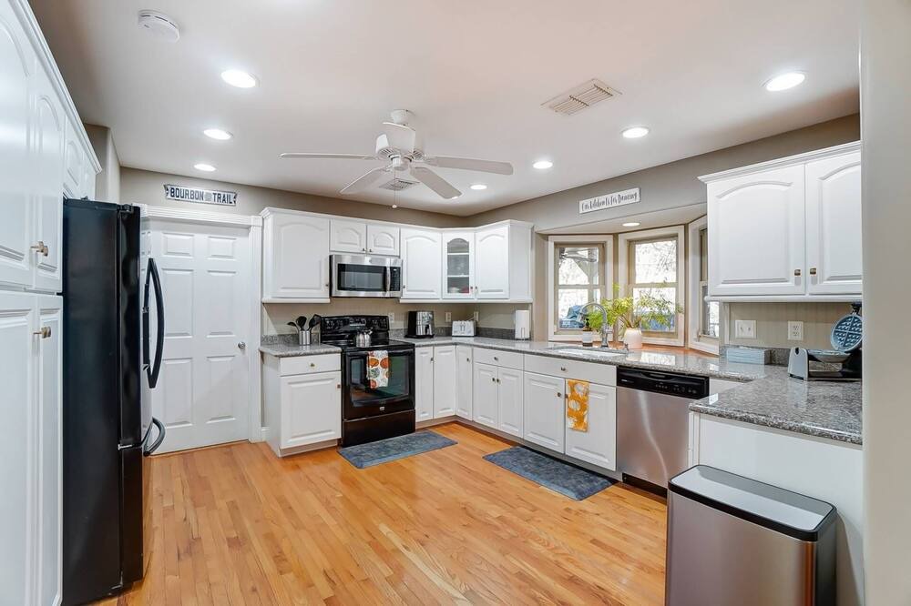 Photo of Bedroom in Lake Norman of Catawba