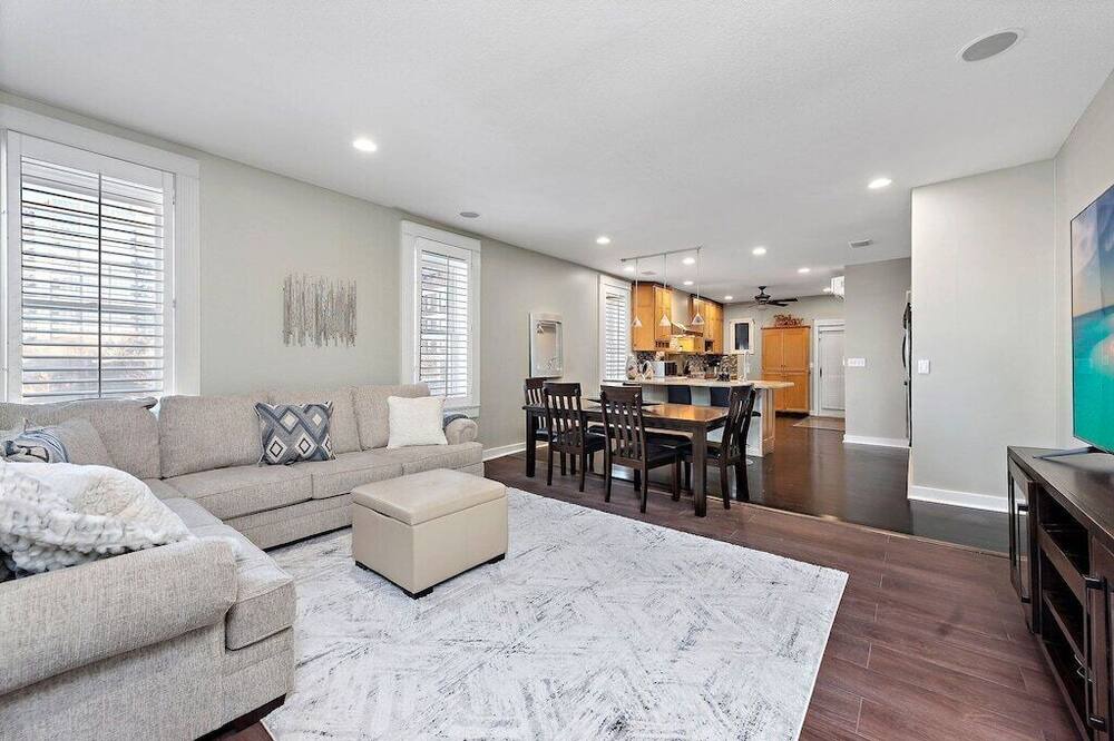 Photo of Livingroom in Downtown Kansas City