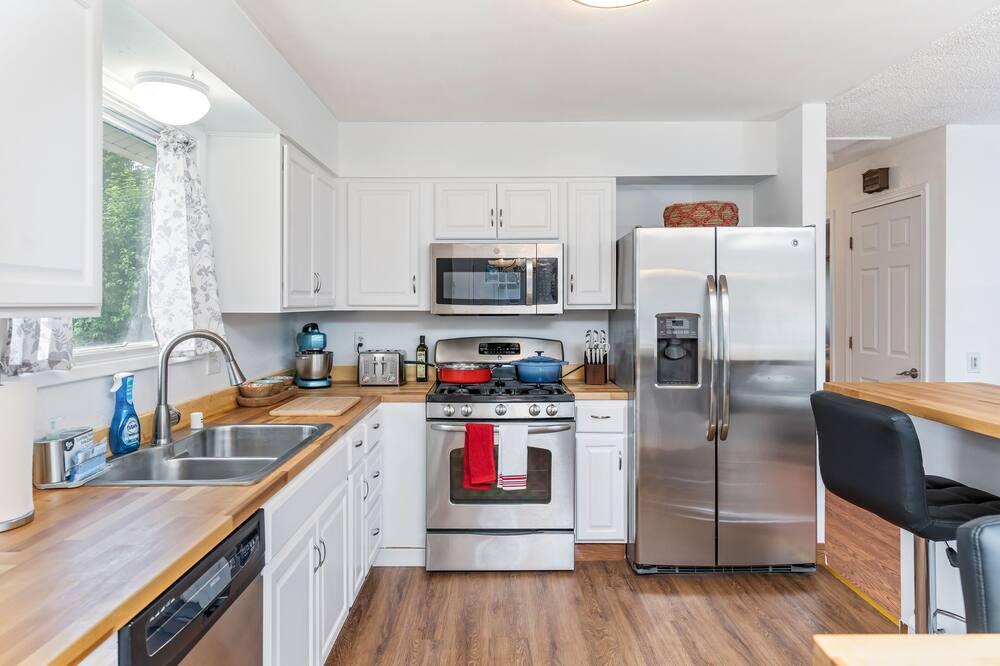 Photo of Kitchen in University Area