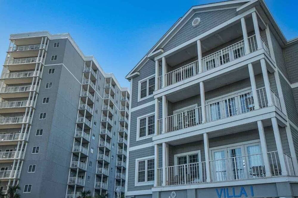 Photo of Outdoor in Arcadian Shores