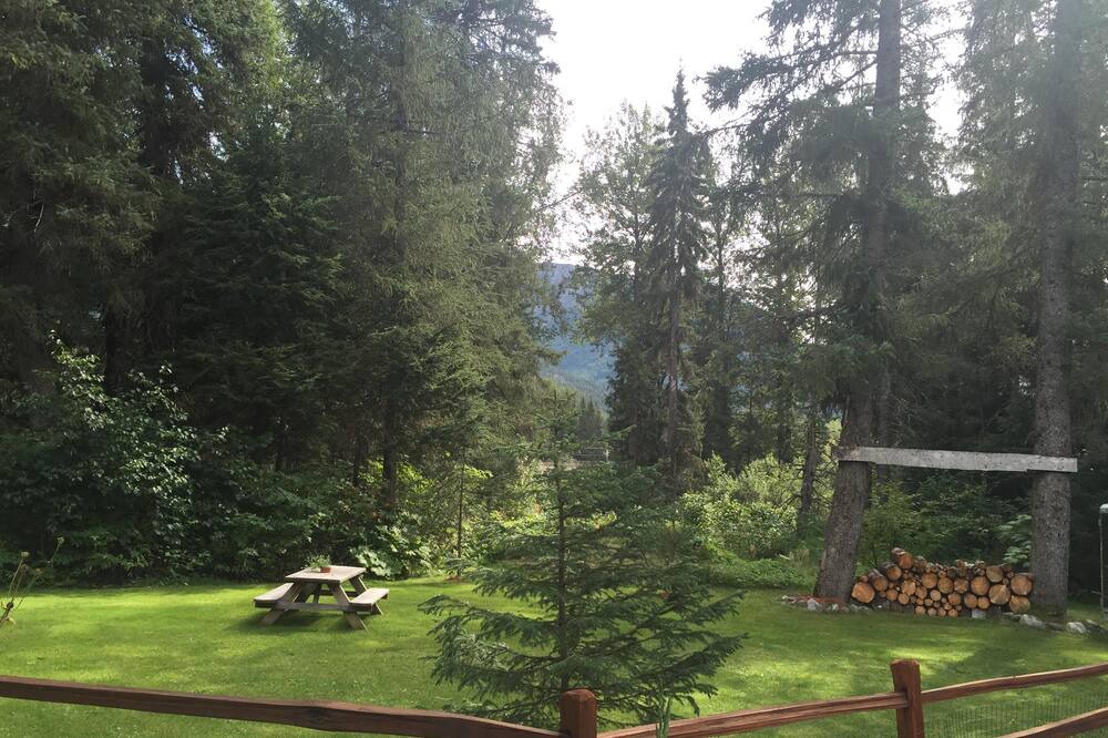 Photo of Others in Alyeska