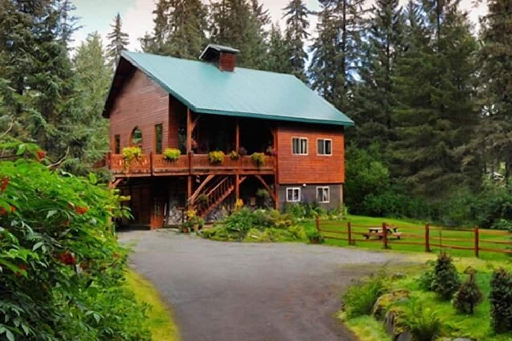 Photo of Outdoor in Alyeska