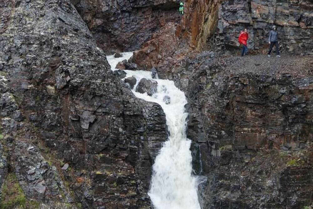 Photo of Others in Alyeska