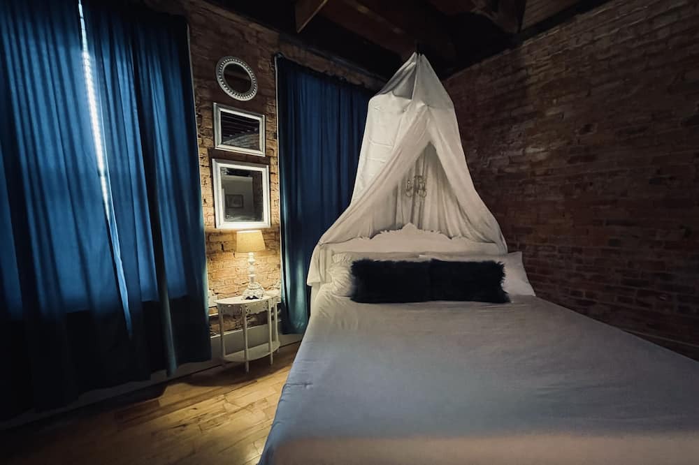 Photo of Bedroom in Abbeville
