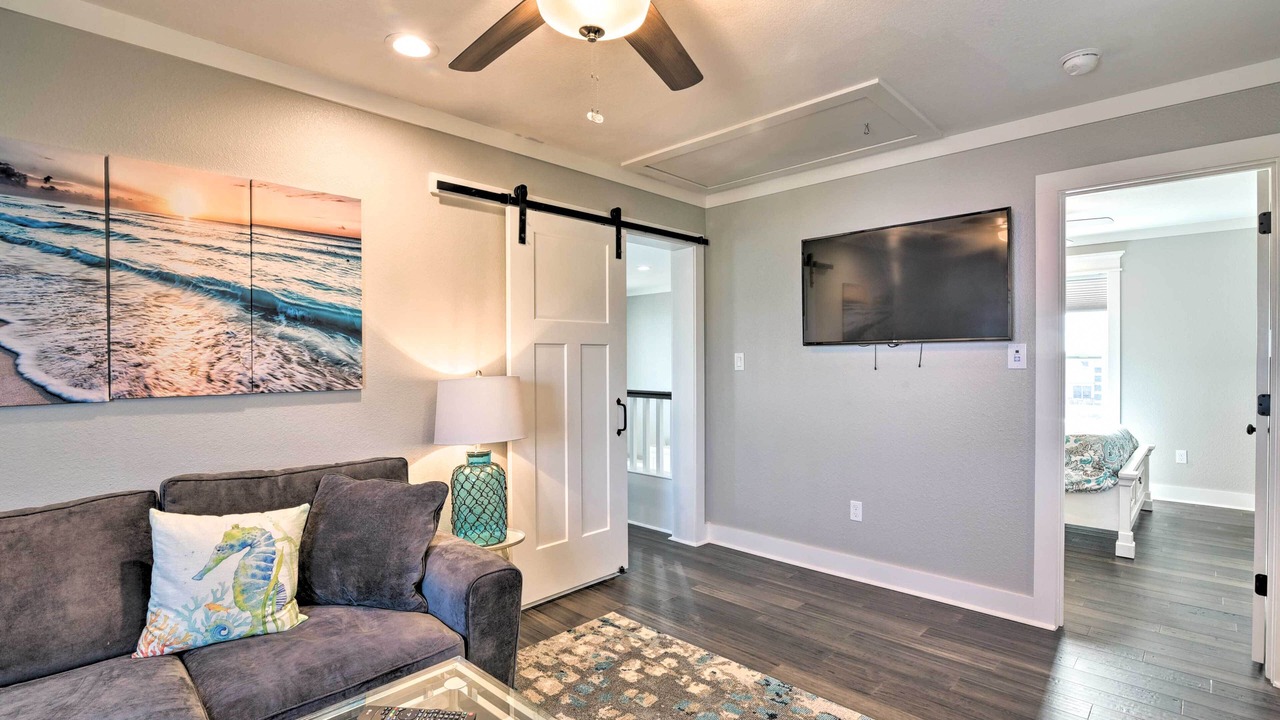 Photo of Livingroom in Terramar Beach