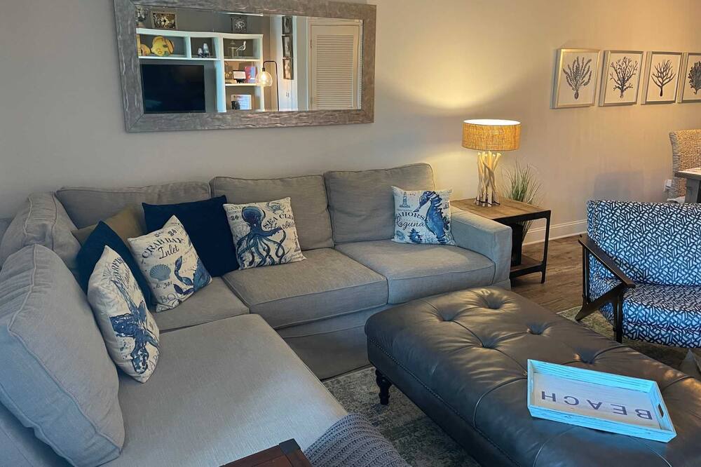 Photo of Livingroom in Seabrook Island
