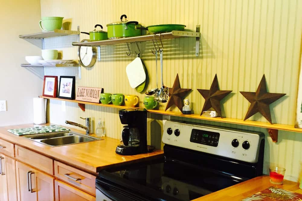 Photo of Kitchen in Mayhew