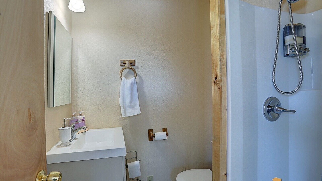 Photo of Bathroom in Talkeetna