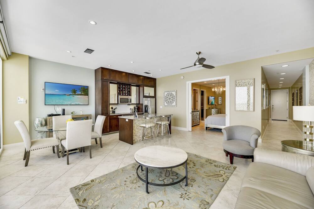 Photo of Bedroom in Galveston