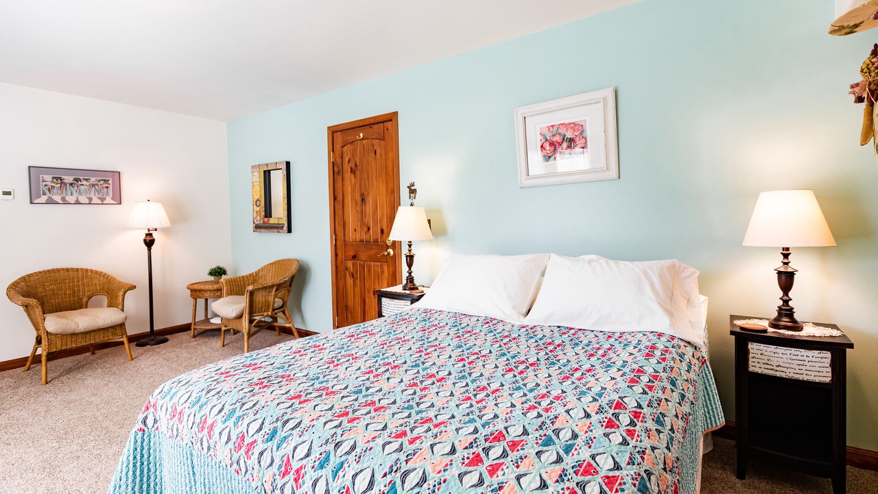 Photo of Bedroom in Moose Pass