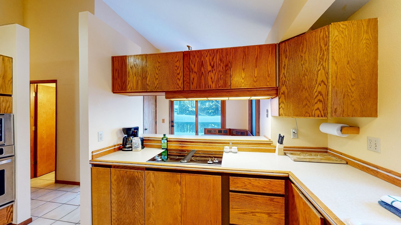 Photo of Kitchen in Bayshore - Klatt