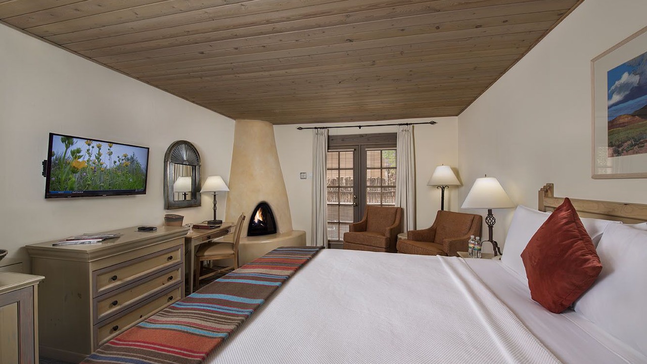 Photo of Livingroom in Historic Eastside