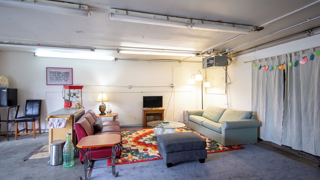 Photo of Livingroom in Spenard