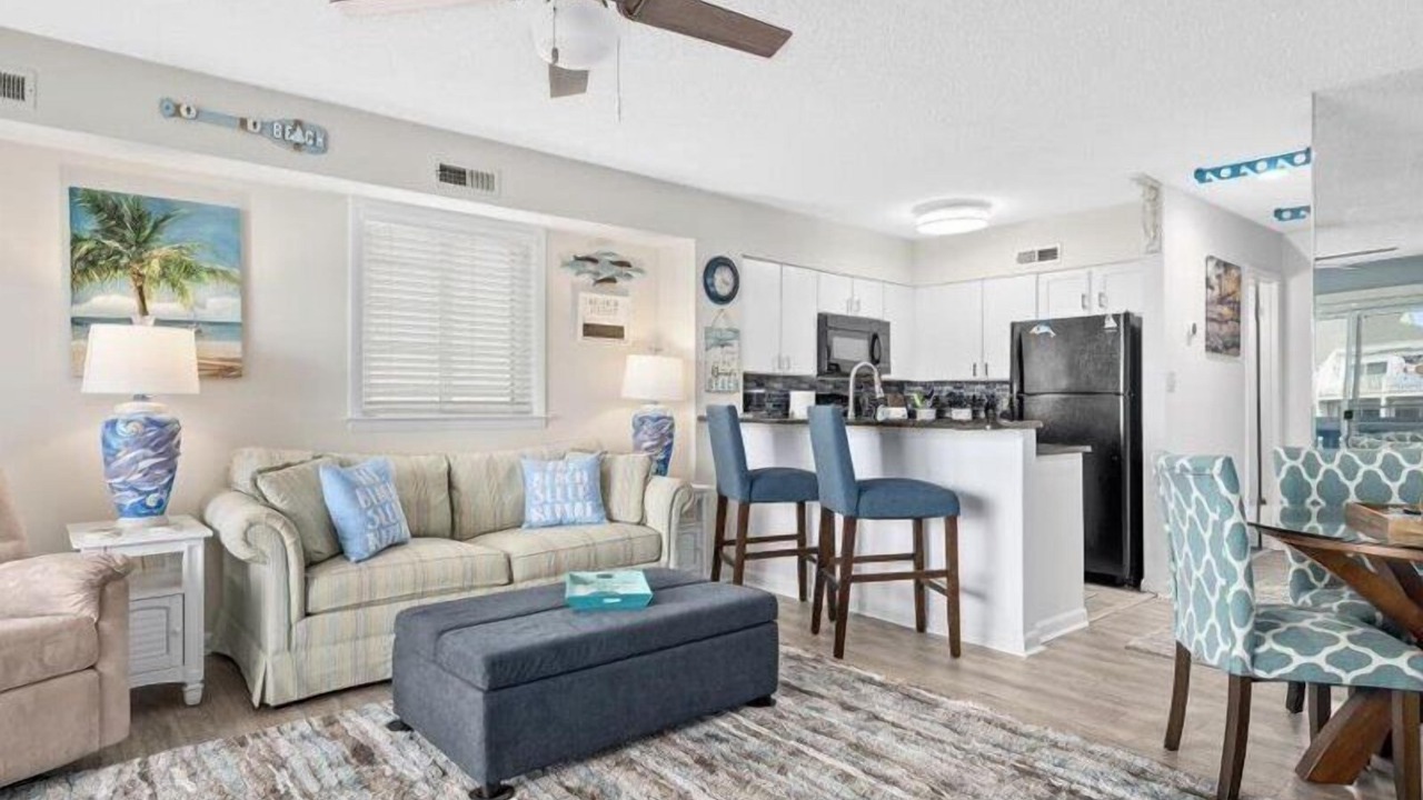 Photo of Livingroom in North Ocean City