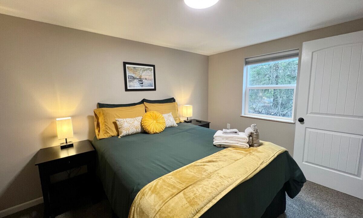Photo of Bedroom in Questa Woods