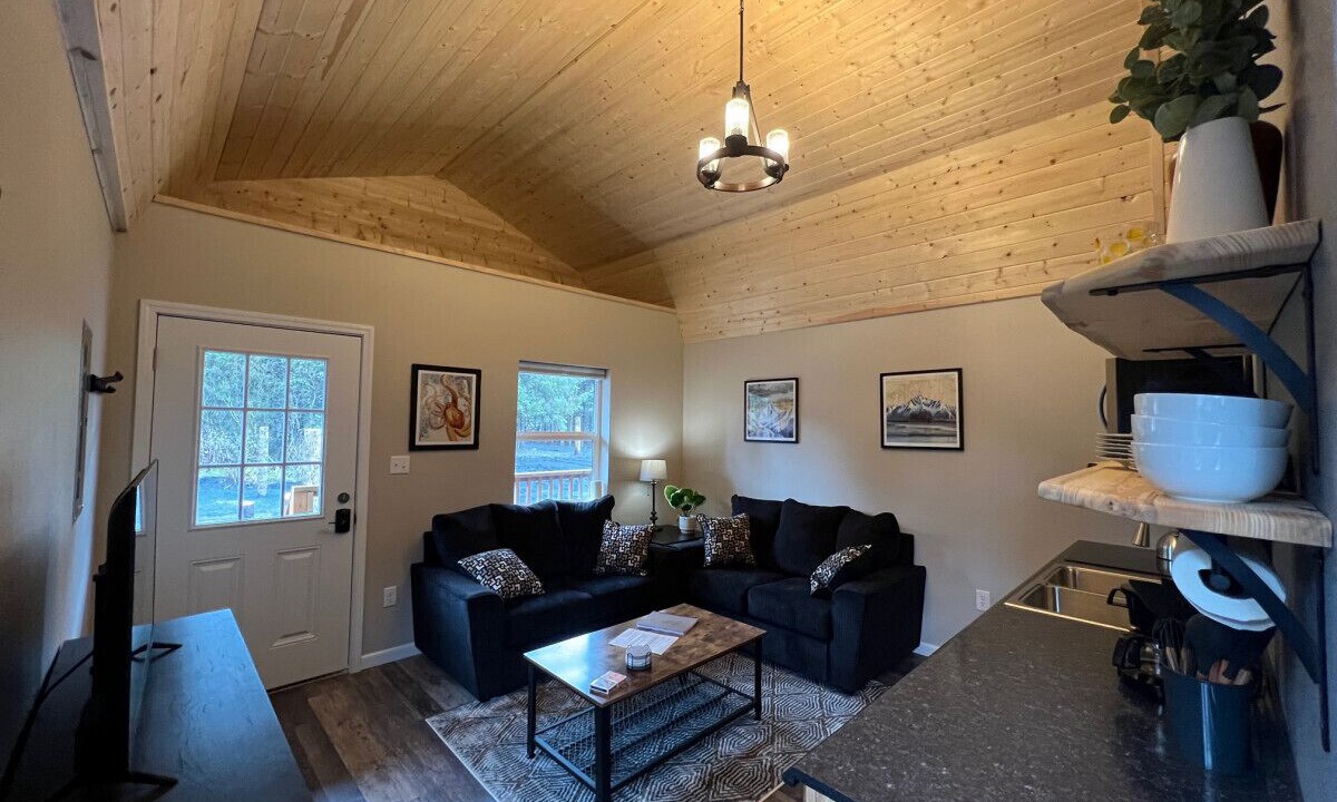 Photo of Livingroom in Questa Woods