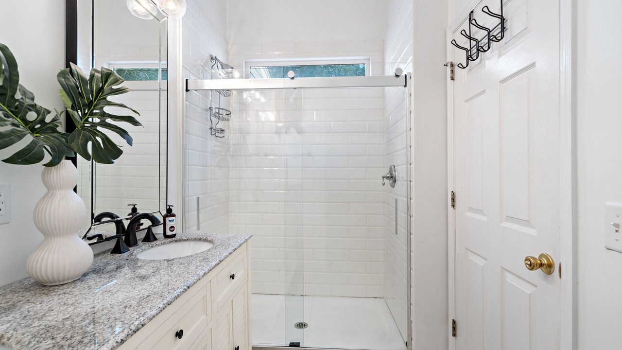 Photo of Bathroom in Beaufort
